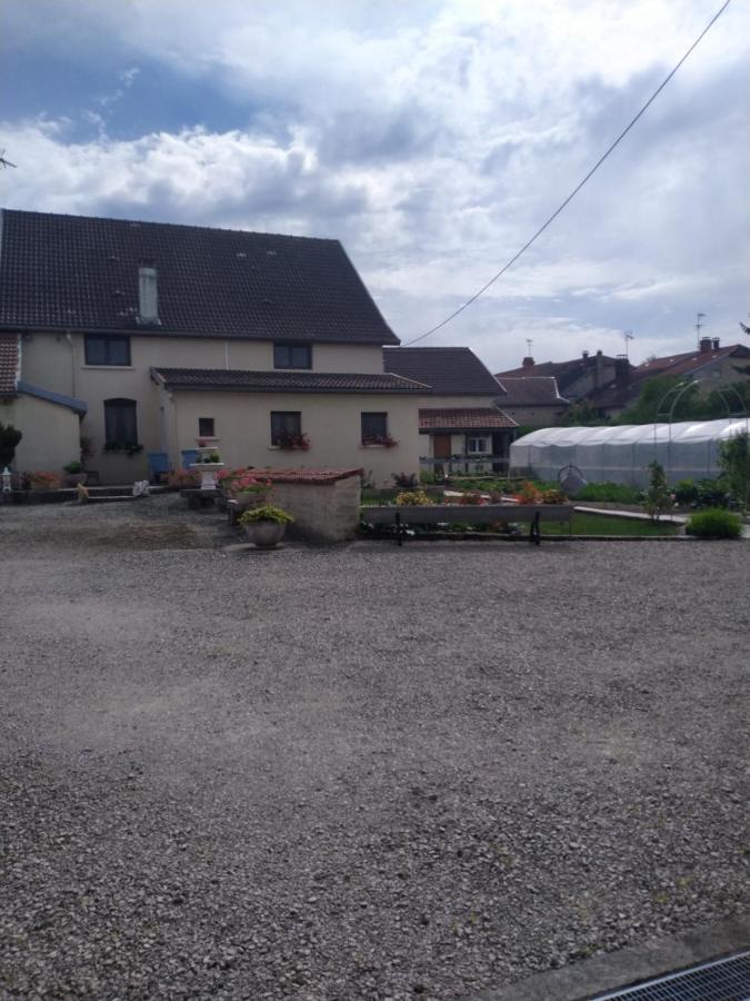 A La Maison Du Bonheur Lanty-sur-Aube Exterior photo